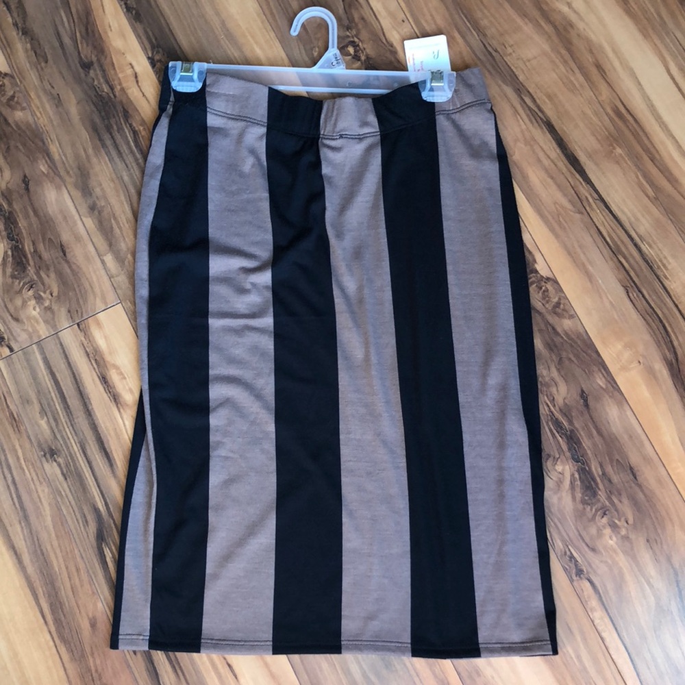 Pencil skirt